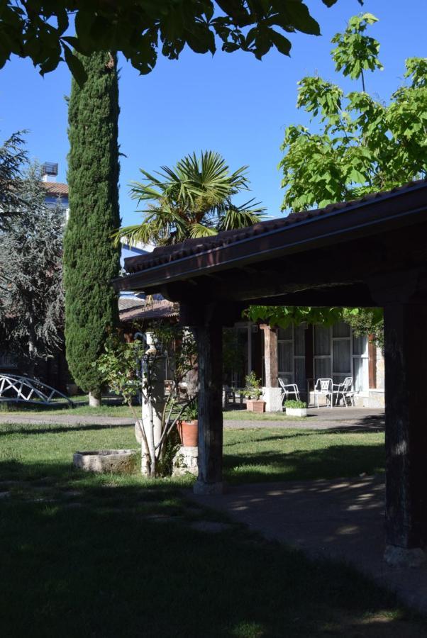 Hotel Las Casitas Del Jardin Tudela de Duero Exterior foto
